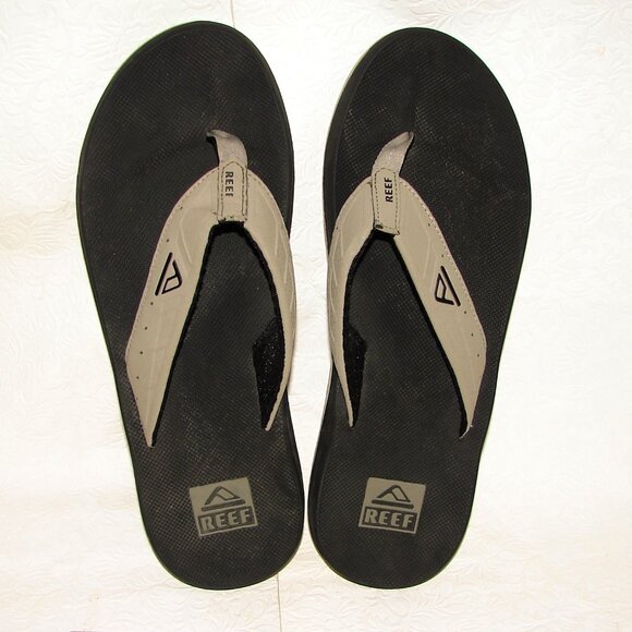 Men's REEF FLIP FLOPS Size 15, Beige & Black Sandals, Leather Upper, EUC - Picture 1 of 7